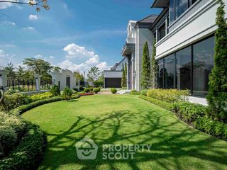 Casa en venta de 6 habitaciones en Bang Khen, Bangkok