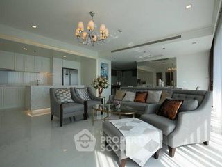 出售 3 卧室 公寓 在 Yan Nawa, 曼谷
