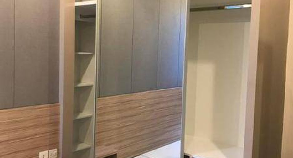 À vendre 2 chambres condo à Bang Rak, Bangkok