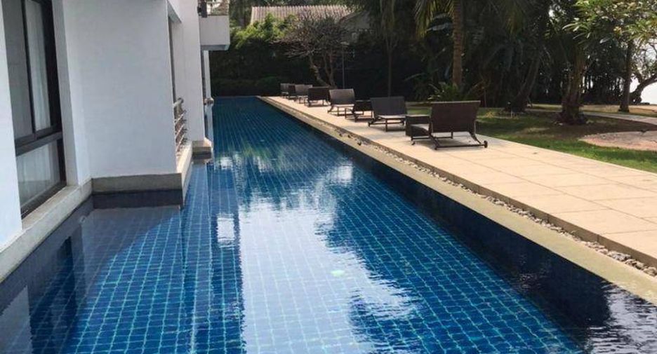 For sale 2 bedrooms condo in Si Racha, Chonburi