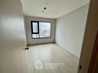 For sale 2 ベッドルーム condo in Bang Phlat, Bangkok