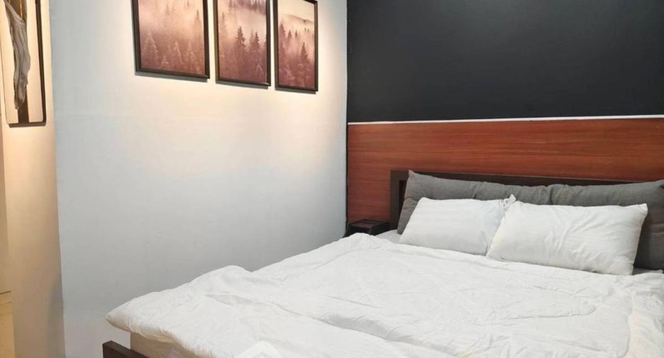 For sale 2 ベッドルーム condo in Huai Khwang, Bangkok