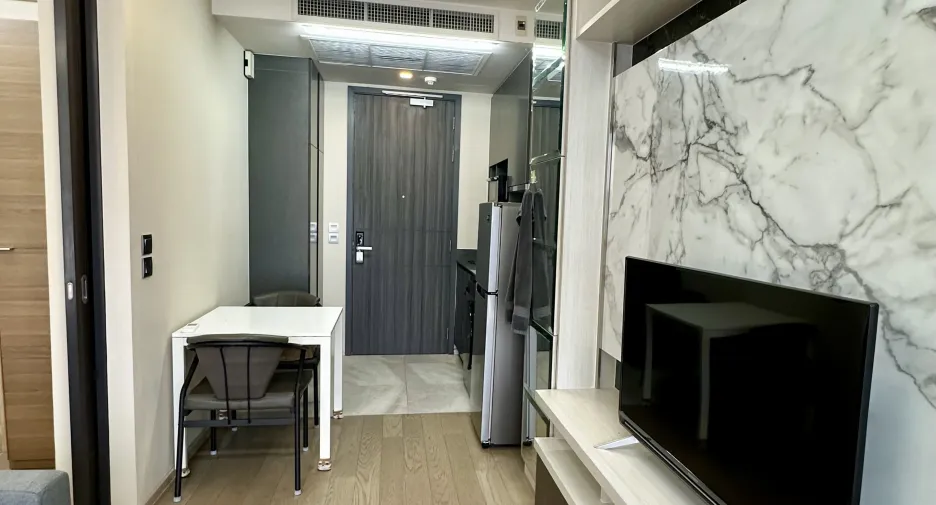 À louer 1 chambre condo à Khlong Toei, Bangkok