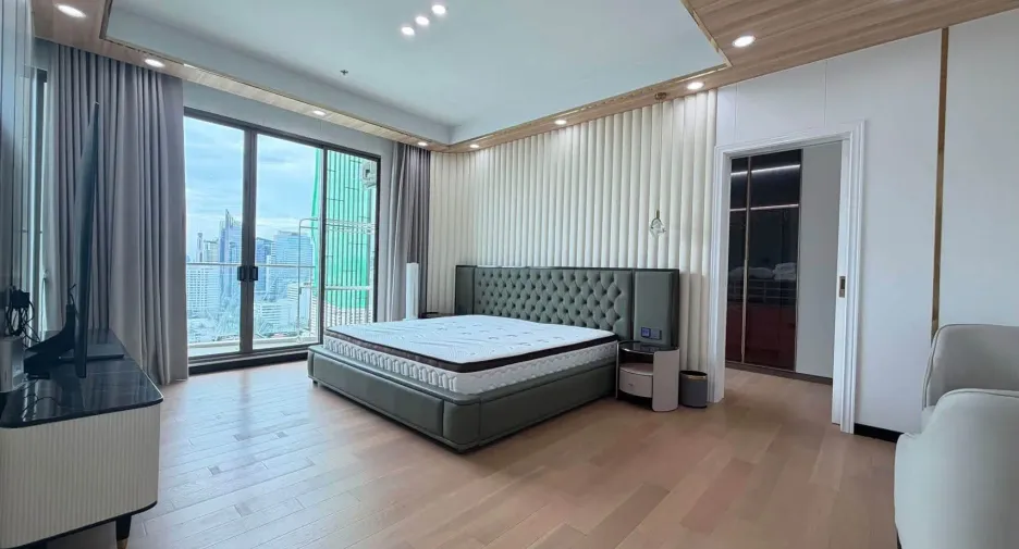 À vendre 4 chambres condo à Watthana, Bangkok