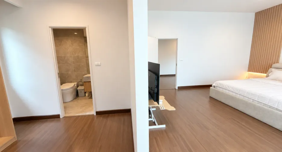 出售 4 卧室 独立屋 在 Bang Phli, Samut Prakan