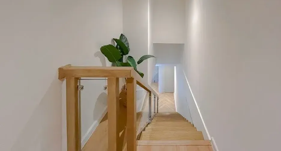 For sale 4 bedrooms condo in Watthana, Bangkok