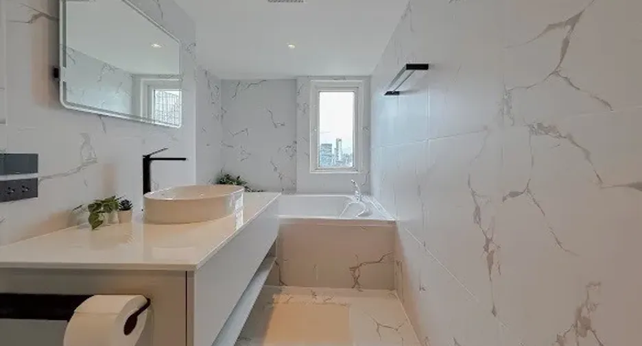 For sale 4 bedrooms condo in Watthana, Bangkok