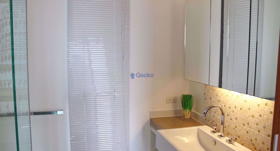 For rent 2 bedrooms condo in Bang Lamung, Chonburi