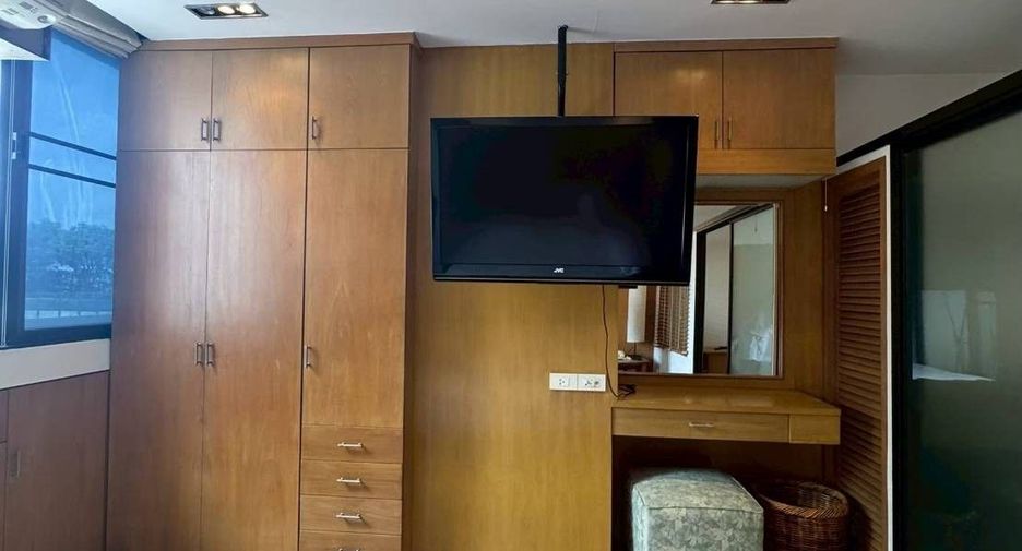 Condo en venta y en alquiler de 1 habitaciones en Watthana, Bangkok