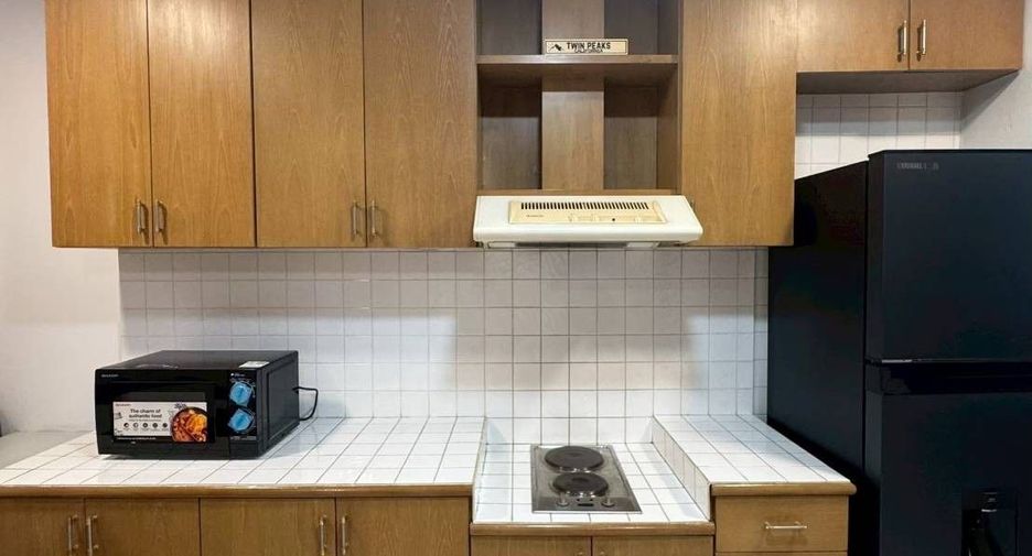 Condo en venta y en alquiler de 1 habitaciones en Watthana, Bangkok