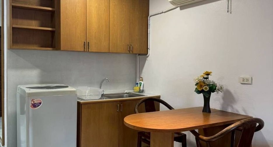 Condo en venta y en alquiler de 1 habitaciones en Watthana, Bangkok