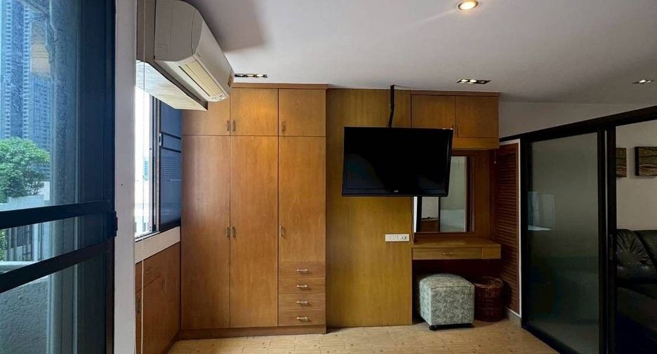 Condo en venta y en alquiler de 1 habitaciones en Watthana, Bangkok