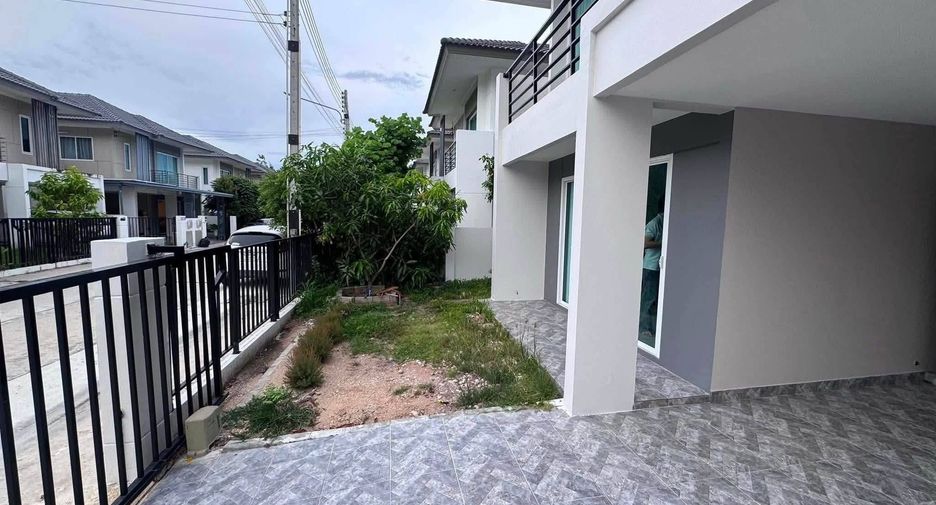 Продажа 3 спальни дом в Банг Ламунг, Чонбури