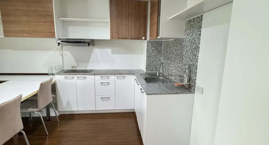 For sale 1 bed condo in Suan Luang, Bangkok