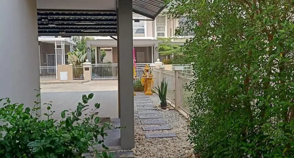 出租 3 卧室 独立屋 在 Saraphi, Chiang Mai