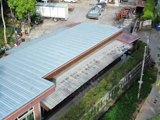 Casa en venta y en alquiler de 26 habitaciones en Si Racha, Chonburi
