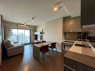 For sale 2 ベッドルーム condo in Phaya Thai, Bangkok
