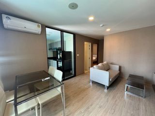 Condo en venta y en alquiler de 2 habitaciones en Bang Kho Laem, Bangkok