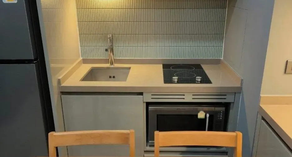 For rent 1 bed condo in Bang Rak, Bangkok