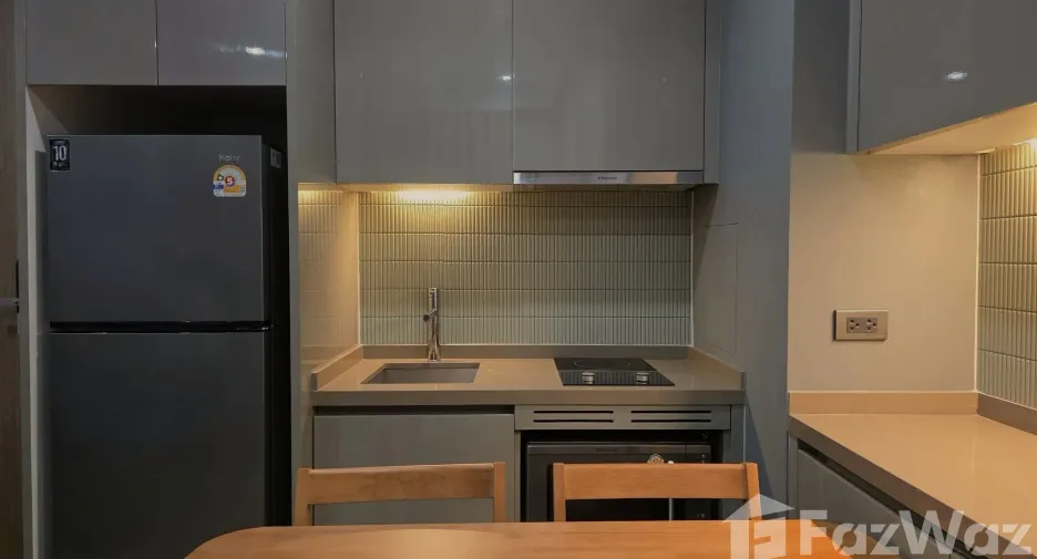For rent 1 bed condo in Bang Rak, Bangkok
