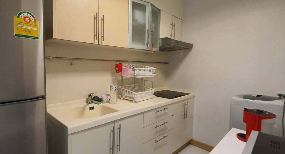 For sale 2 bedrooms condo in Khlong San, Bangkok
