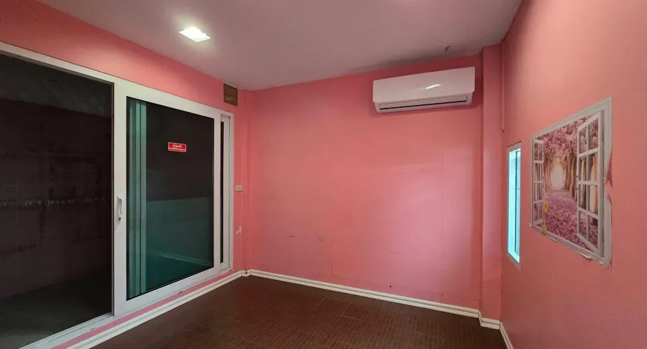 出租 3 卧室 独立屋 在 San Kamphaeng, Chiang Mai