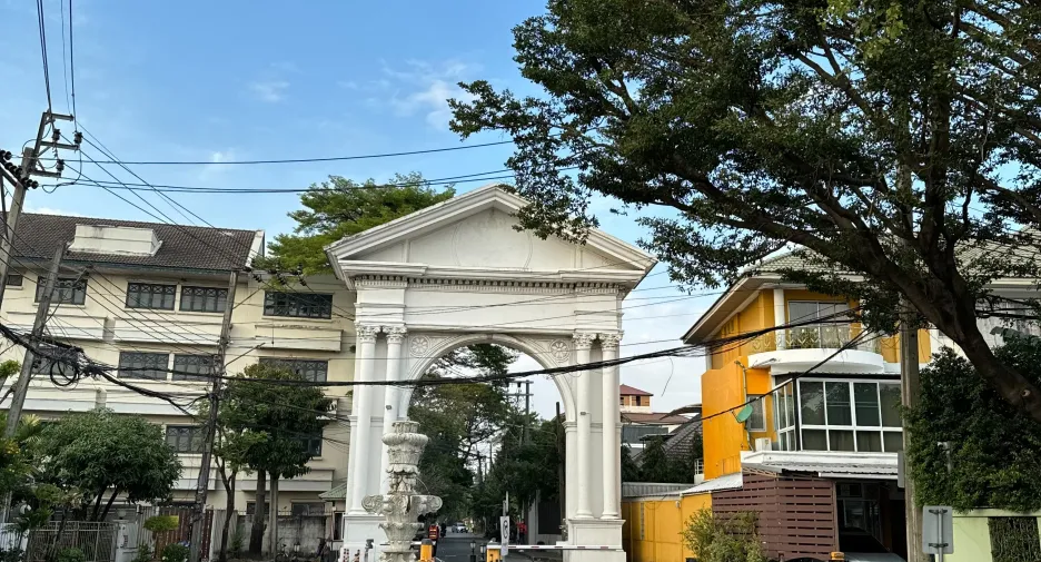 出售 4 卧室 联排别墅 在 Chatuchak, 曼谷