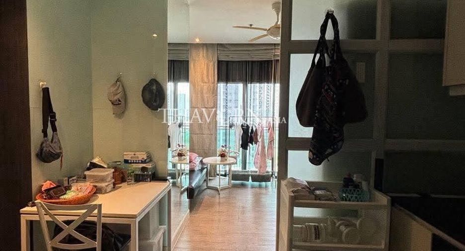 For sale studio condo in Bang Lamung, Chonburi