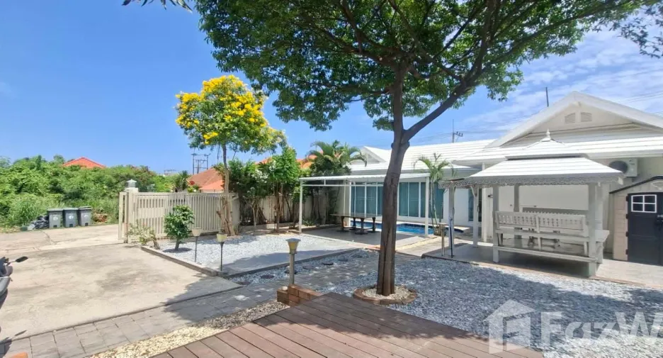 For sale 3 bedrooms house in Bang Lamung, Chonburi