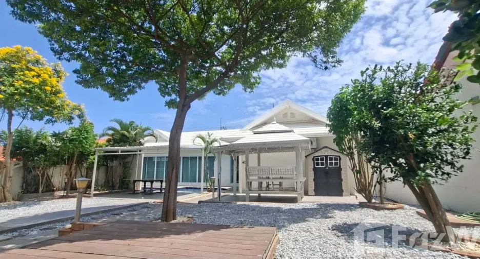 For sale 3 bedrooms house in Bang Lamung, Chonburi
