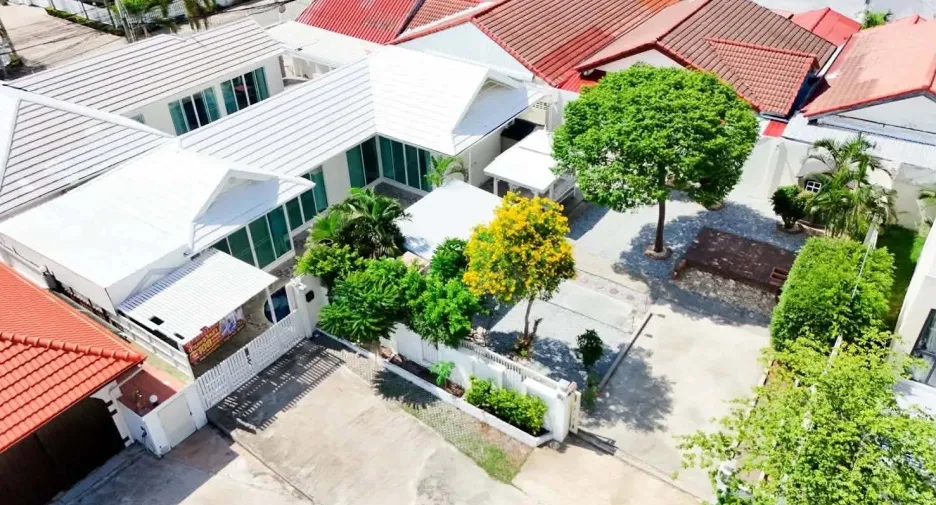 For sale 3 bedrooms house in Bang Lamung, Chonburi