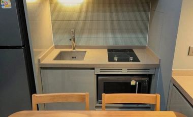 For sale and for rent 1 bed condo in Bang Rak, Bangkok