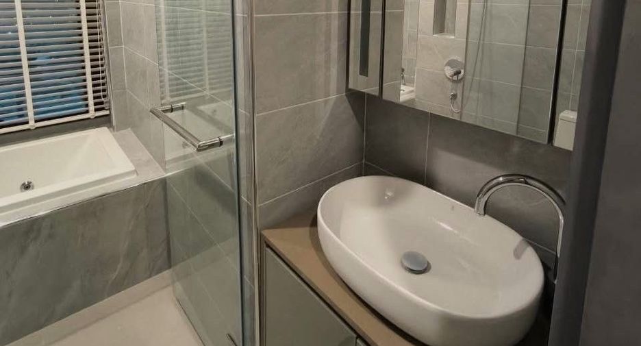 For sale and for rent 1 bed condo in Bang Rak, Bangkok