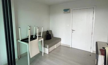 For sale 1 bed condo in Khlong Toei, Bangkok