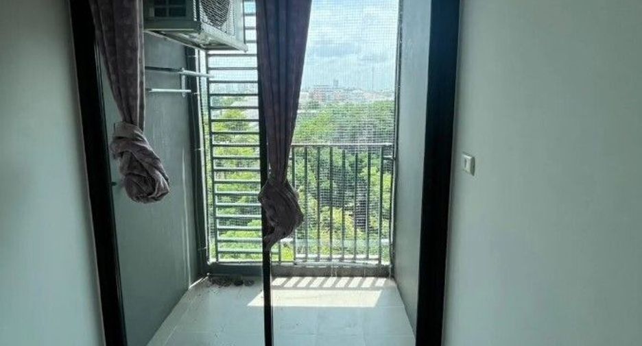 For sale 1 bed condo in Khlong Toei, Bangkok