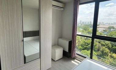 For sale 1 bed condo in Khlong Toei, Bangkok