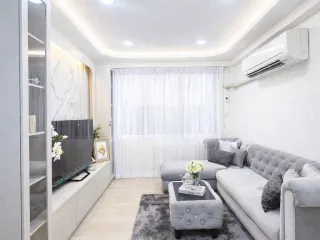 Haus zur Miete mit 5 Zimmer in Huai Khwang, Bangkok