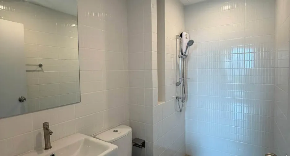 For rent 1 bed condo in Bang Phli, Samut Prakan