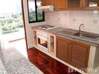 Condo en alquiler de 2 habitaciones en Watthana, Bangkok