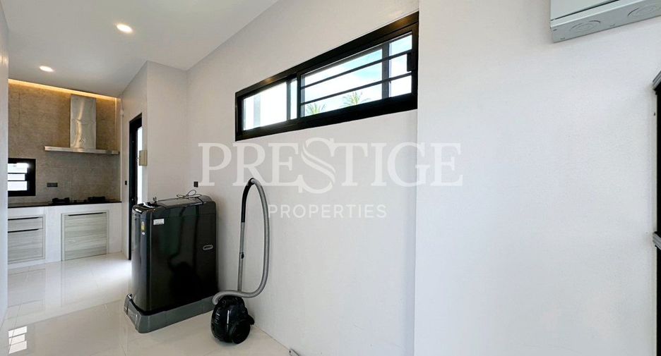 For rent 3 bedrooms house in Bang Lamung, Chonburi