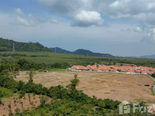 À vendre terrain à Thalang, Phuket
