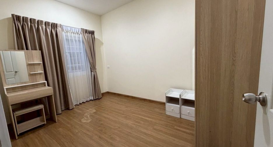 Casa en alquiler de 3 habitaciones en Mueang Chiang Mai, Chiang Mai