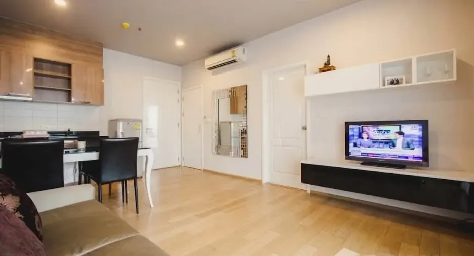 For rent 1 bed condo in Khlong San, Bangkok