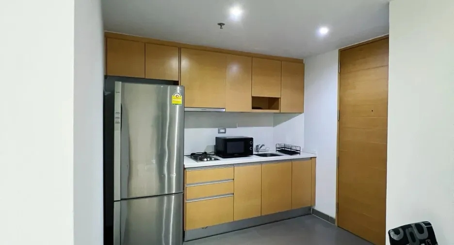 For rent 1 bed condo in Watthana, Bangkok