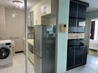 Condo en venta y en alquiler de 1 habitaciones en Khlong San, Bangkok