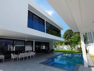 出售 6 卧室 别墅 在 Bang Lamung, Chon Buri