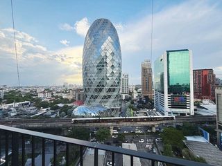 For rent 1 bed condo in Phaya Thai, Bangkok