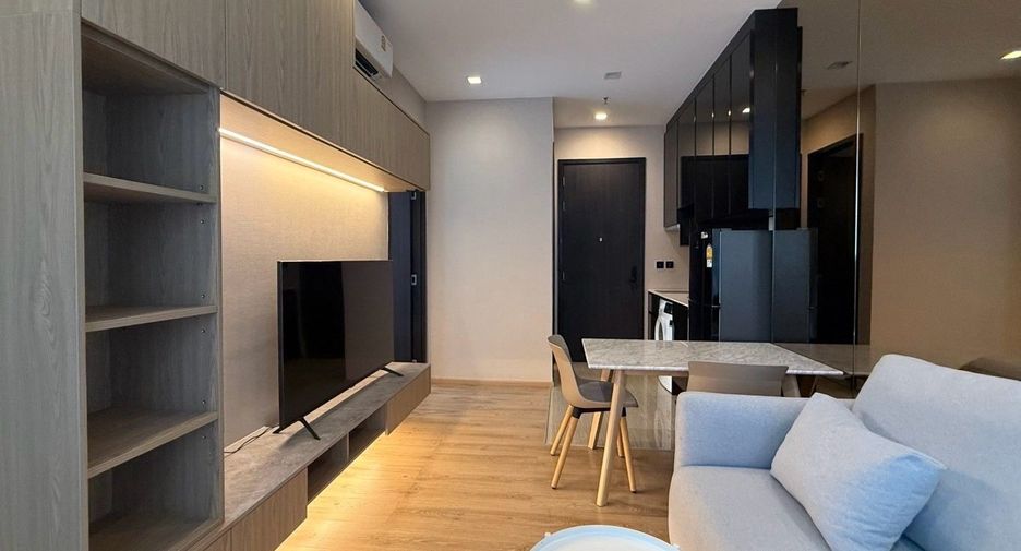 For rent 1 bed condo in Phaya Thai, Bangkok