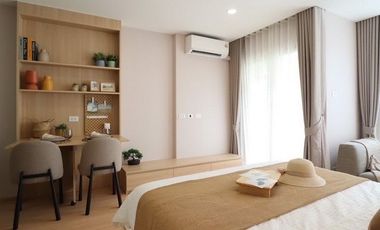 For sale 2 bedrooms condo in Phra Khanong, Bangkok