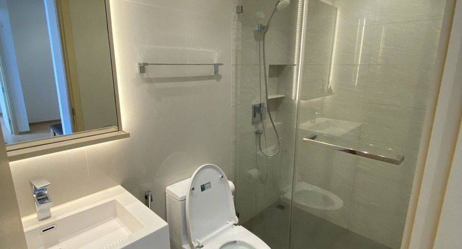 Condo en alquiler de 2 habitaciones en Watthana, Bangkok